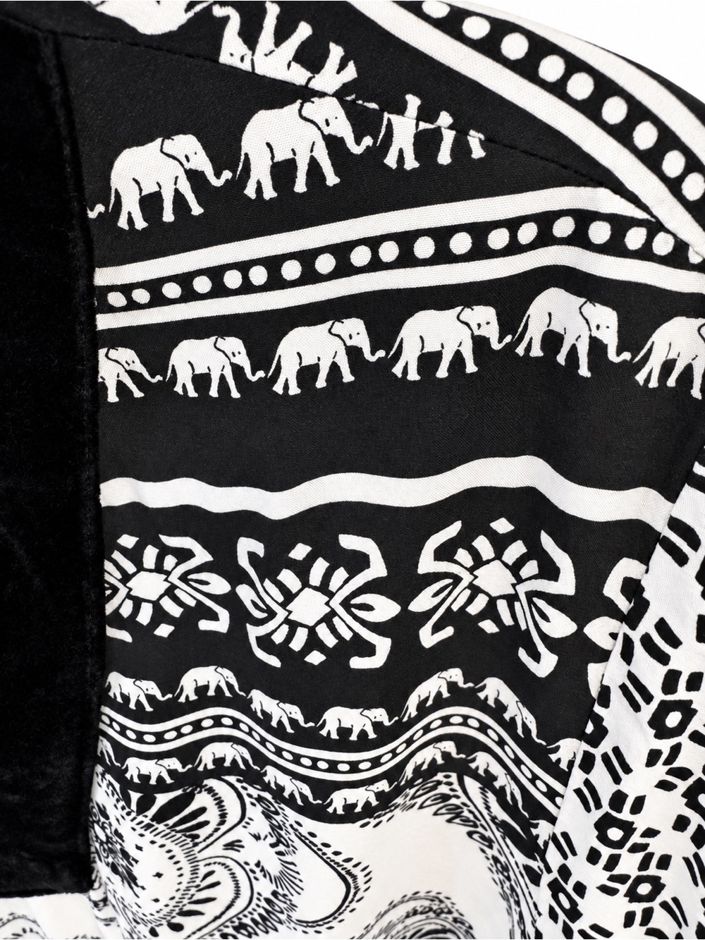 Crown & Ivy Elephant Print Velvet Trim Lace Up Tunic Blouse Black White L - Picture 6 of 6